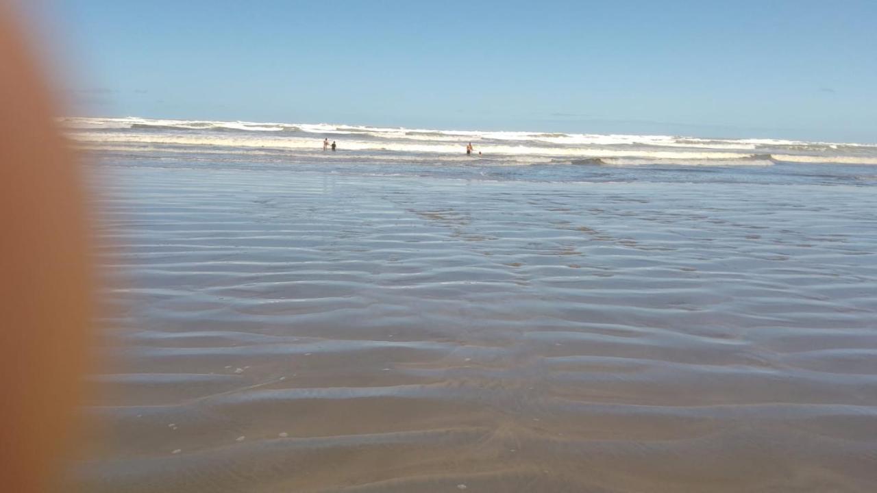 Praia grande frente da praia wi-fi 500 megas Praia Grande (Santos) Exterior foto